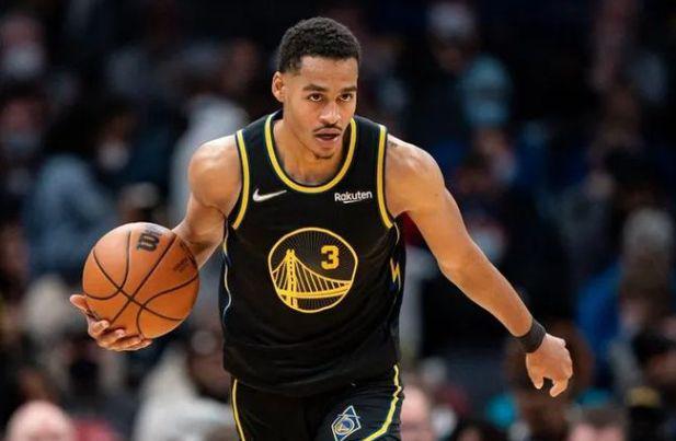 托恩：卡尔的比赛风格与梅西类似，他有望入选德国世界杯阵容（托恩称卡尔踢法神似梅西，有望跻身德国队世界杯名单）