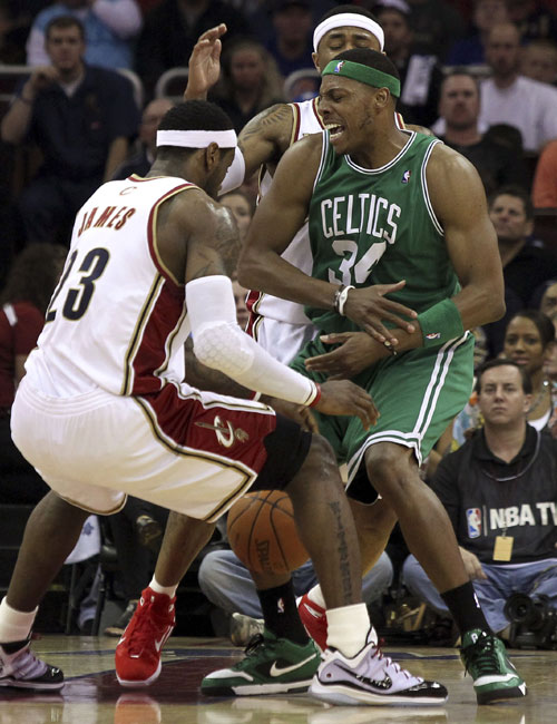 马塞利诺：黄潜纸面实力比帕福斯强，但这并不能保证球队赢球（马塞利诺：黄潜账面实力在帕福斯之上，但胜利并非板上钉钉）