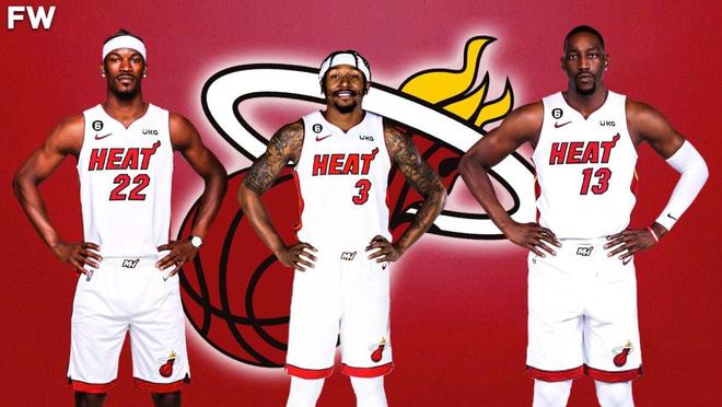 斯科特：佩德里是我最喜欢的球员之一；我更喜欢踢8号位（斯科特：佩德里是我心仪球员之一，更偏爱踢8号位）