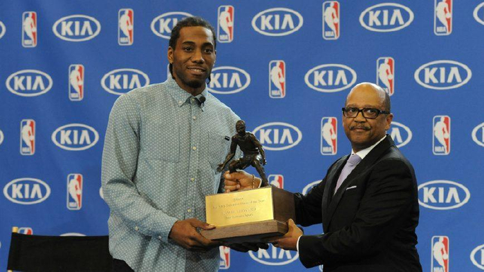 中超：武汉三镇2-0战胜上海申花（中超：武汉三镇2比0击败上海申花）