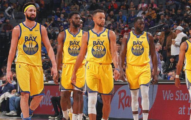 🧤以父之名，浅浅过个诞辰日~🎂今天是科贝尔的28...（🧤以父守门，低调庆生~🎂科贝尔迎来28岁）