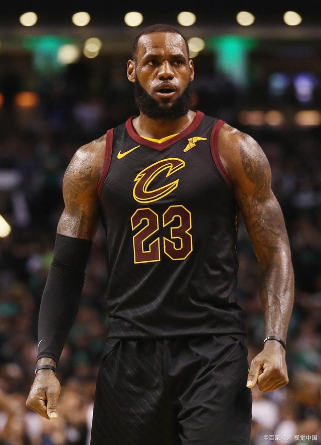 新援上来第一脚就进球（新援登场首次触球即破门）