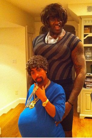 TA分析3-5-2阵型：从翼卫驱动到双锋美学，弱队逆袭制胜之道（深度解构3-5-2：翼卫引擎与双锋美学，弱旅逆袭的制胜密码）