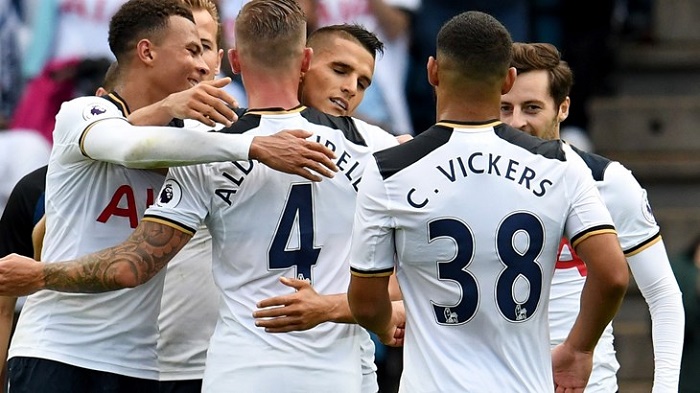 斯拉维亚队长：我看不出道曼只有15岁，会继续关注他的成长（斯拉维亚队长：道曼完全不像15岁，我会继续关注他的成长）