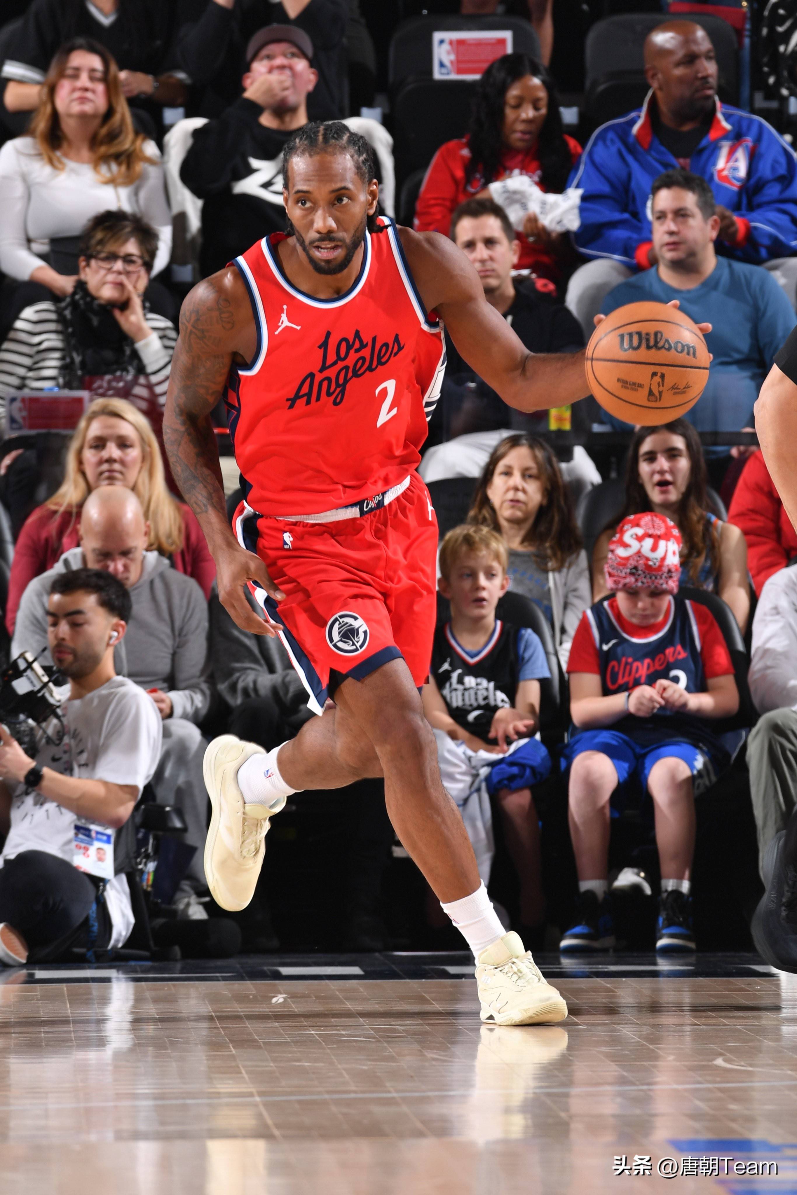 贝林厄姆西甲生涯已10次单场传射，为同期最多（贝林厄姆西甲生涯10次单场传射，位列同期第一）