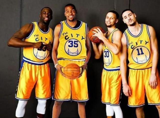 TA：阿尔特塔意识到球队需调整风格；7月已为哲凯打造战术（TA：阿尔特塔认定球队需变革风格，已于7月围绕哲凯构建战术）