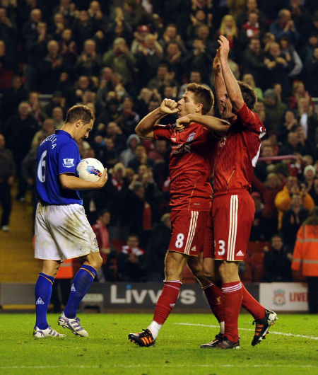 年度进球榜：姆巴佩60球并列第6 5场超9球有望历史第2（年度射手榜：姆巴佩60球并列第6，若剩余5场再进9球有望升至历史第二）