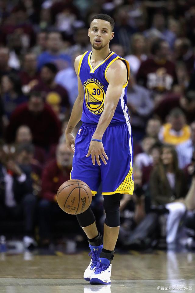 环足奖年度最佳前锋候选：哈兰德、姆巴佩、亚马尔在列（环足奖年度最佳前锋候选出炉：哈兰德、姆巴佩、亚马尔入围）