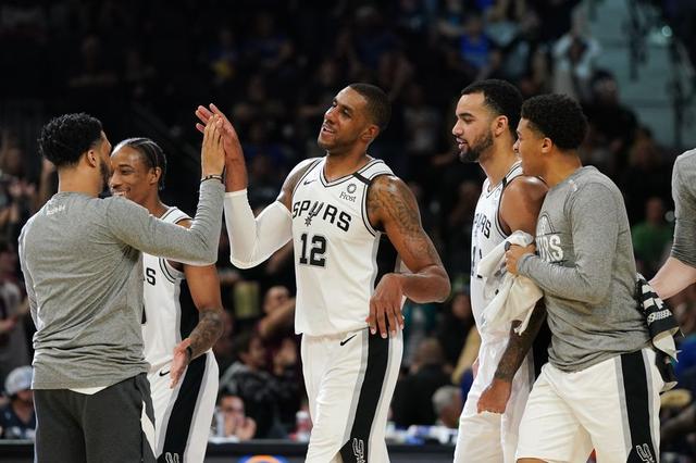 球进了，但故事才刚开始（进球只是序章）