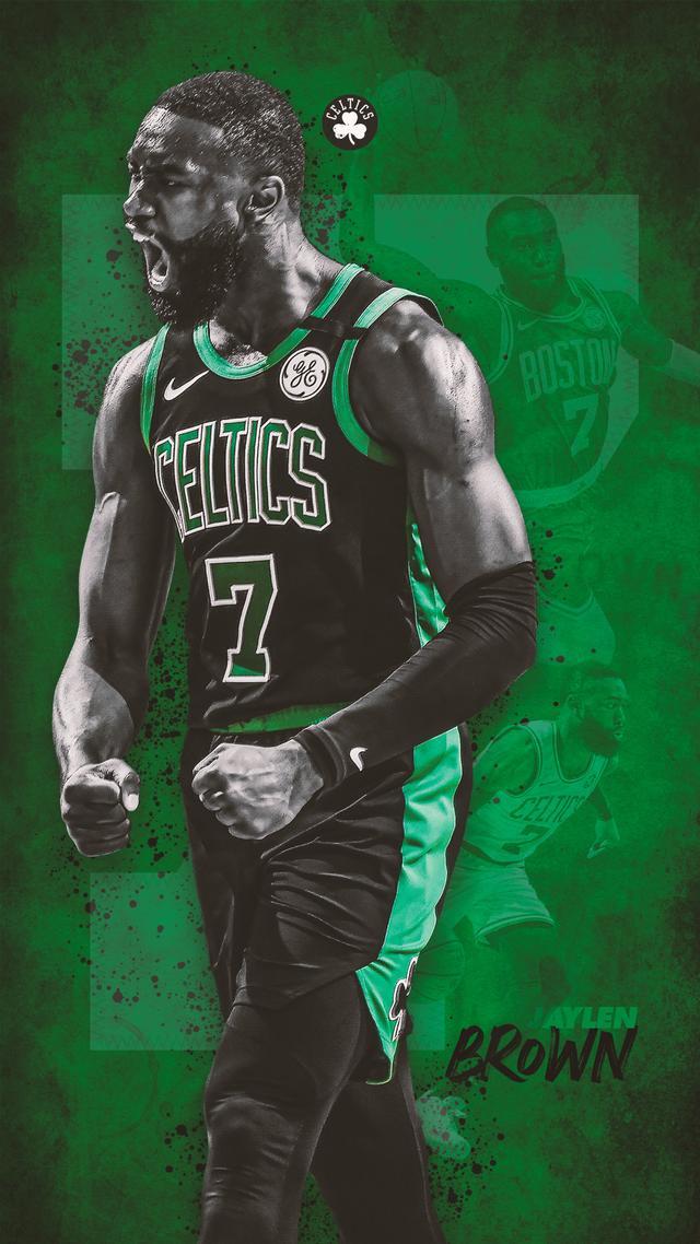 热议成都被罚：想出前5排空场的是人才；应重罚肇事者轻罚俱乐部（成都处罚引热议：“前五排空场”被指离谱，主张重罚肇事者、从轻俱乐部）